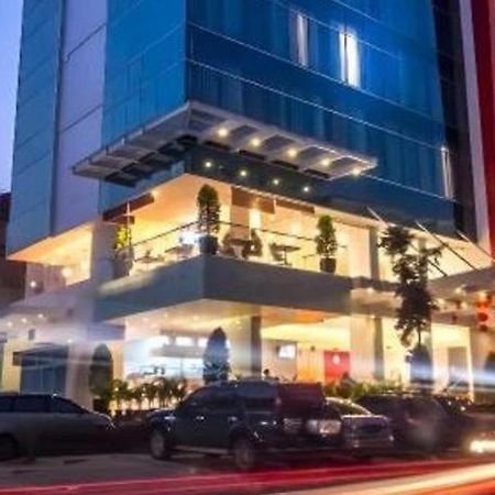 RedStar Hotel Yakarta Exterior foto